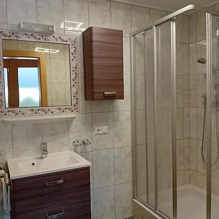 Familie דירה פונדס